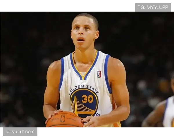 联盟格局因他而变：库里投射艺术重塑篮球空间定义