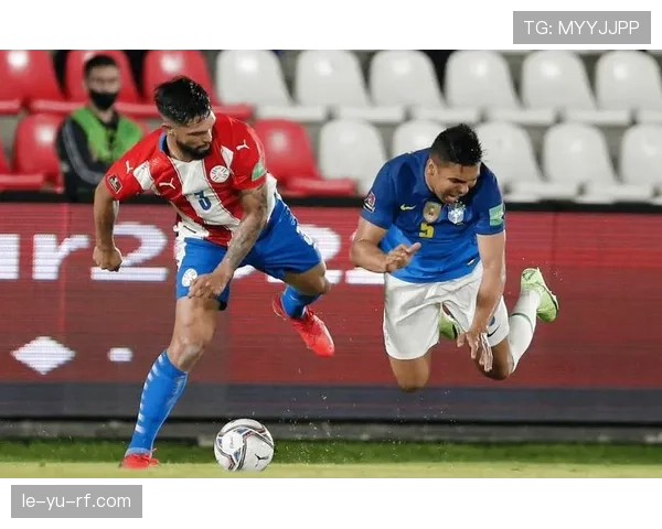 基米希巧妙进攻站位激活全队，战术灵活性与创造力成球队新引擎