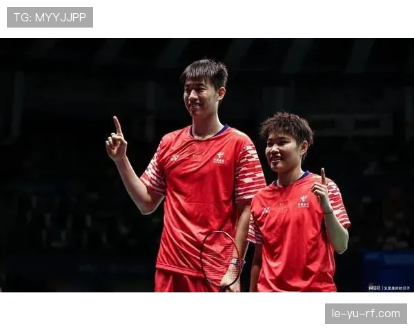 黄东萍训练完顺手拎走个爱马仕？